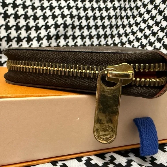 Louis Vuitton Zippy Wallet Monogram Long Canvas M41896 - Picture 9 of 12